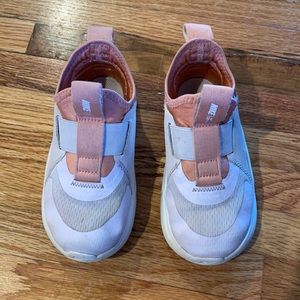 Nike Toddler girl Slip On Shoes Size 9C